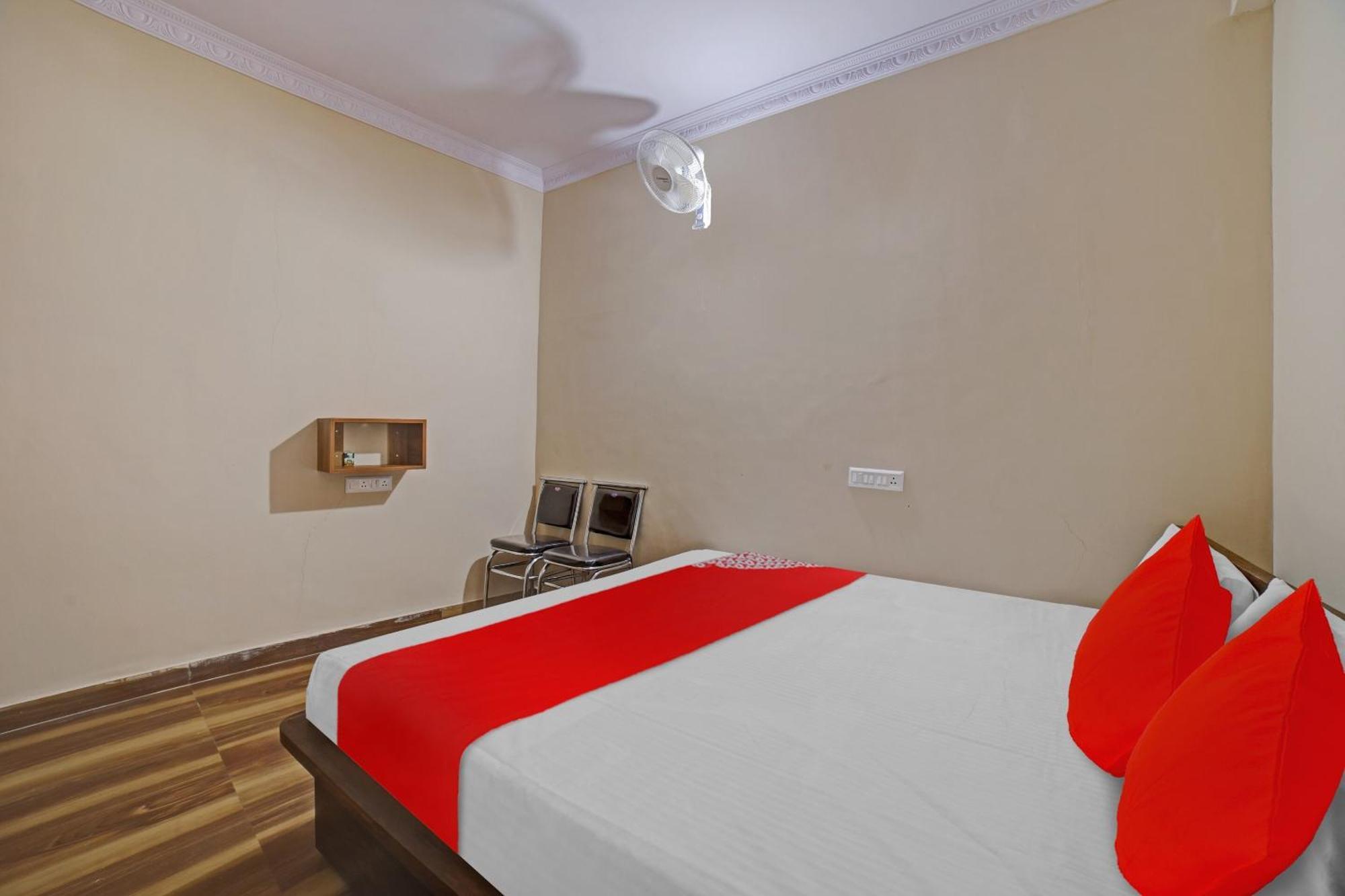 Spot On 81074 Sk Lodge بنغالور المظهر الخارجي الصورة